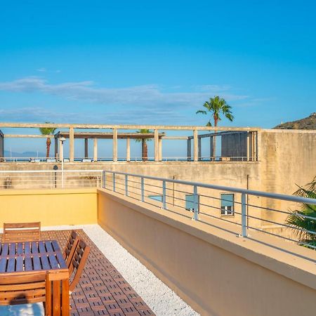 Terrazza Sella Del Diavolo - Vista Mare - Wifi Ac Apartment กาญารี ภายนอก รูปภาพ