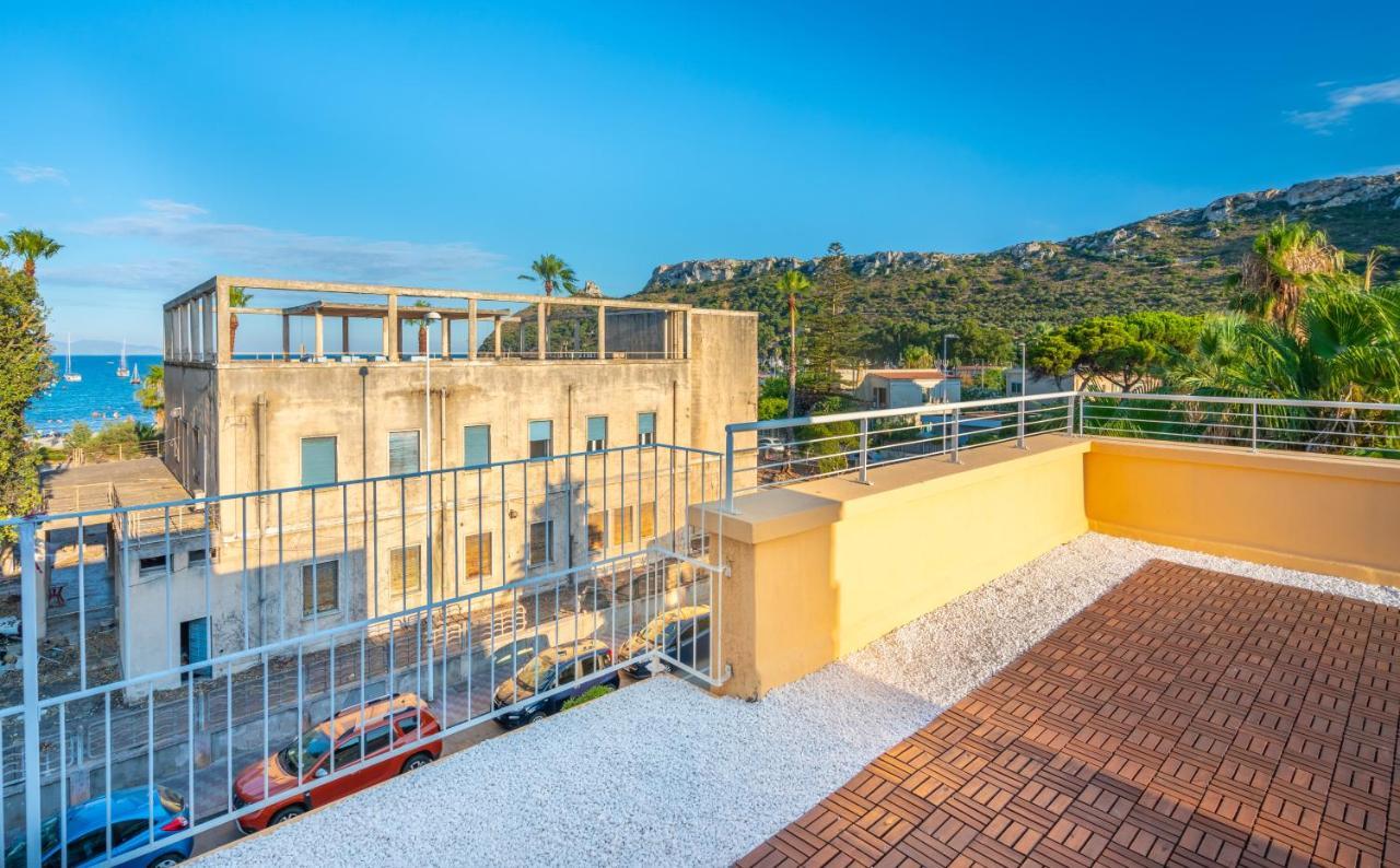 Terrazza Sella Del Diavolo - Vista Mare - Wifi Ac Apartment กาญารี ภายนอก รูปภาพ