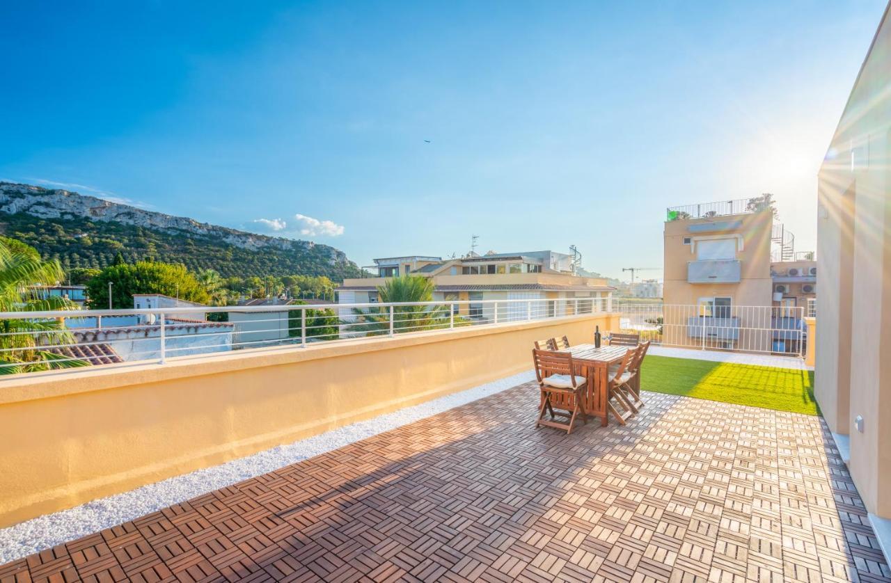 Terrazza Sella Del Diavolo - Vista Mare - Wifi Ac Apartment กาญารี ภายนอก รูปภาพ